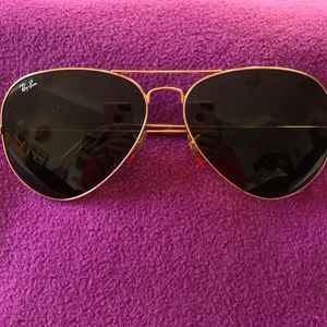 Ray-Ban Aviator Sunglasses